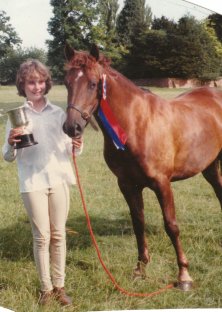 Harry wins Working Hunter cup at Ickworth park